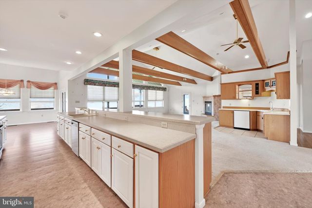 57 ARBORETUM RD, Bernville, PA 19506
