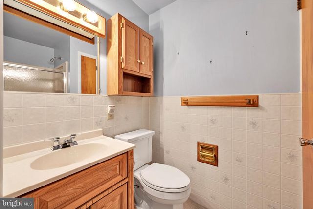57 ARBORETUM RD, Bernville, PA 19506