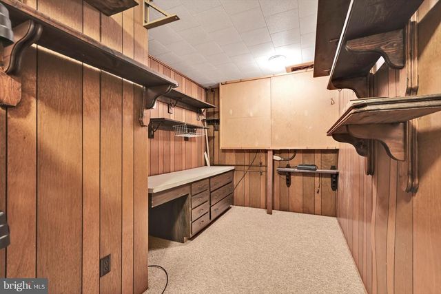 57 ARBORETUM RD, Bernville, PA 19506
