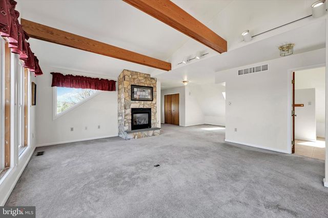 57 ARBORETUM RD, Bernville, PA 19506