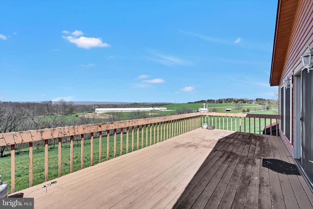 57 ARBORETUM RD, Bernville, PA 19506