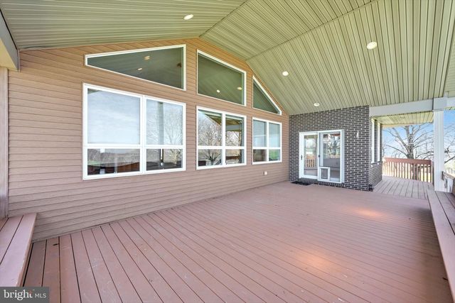 57 ARBORETUM RD, Bernville, PA 19506