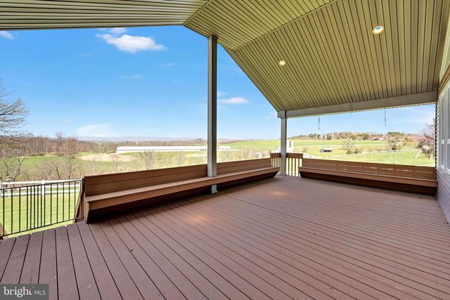 57 ARBORETUM RD, Bernville, PA 19506