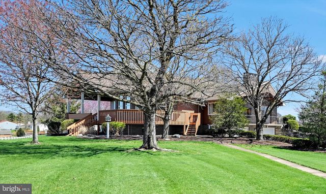 57 ARBORETUM RD, Bernville, PA 19506