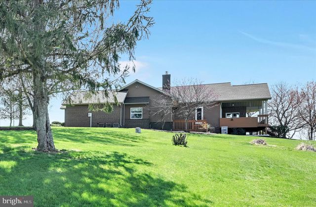 57 ARBORETUM RD, Bernville, PA 19506