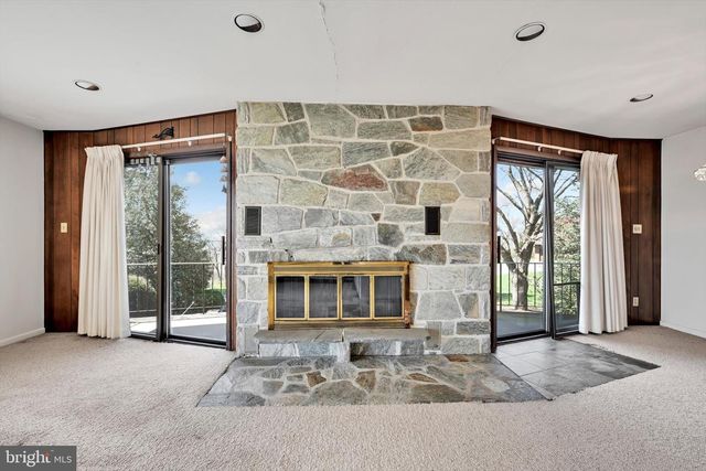 57 ARBORETUM RD, Bernville, PA 19506