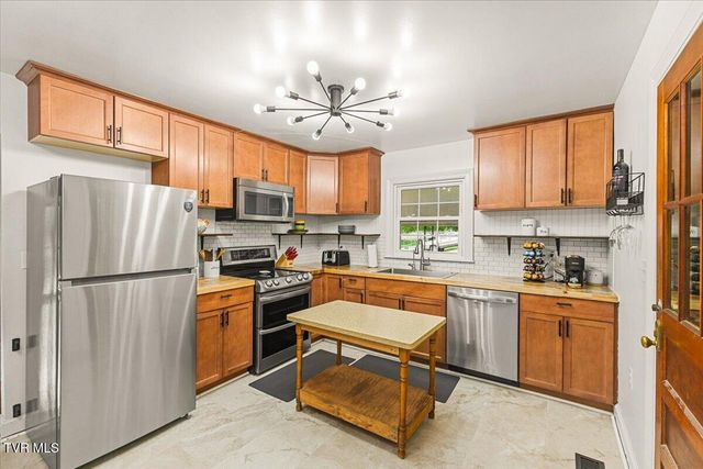 161 Hemlock Road, Kingsport, TN 37663