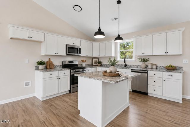 104 Grace Pond Avenue, Benson, NC 27504