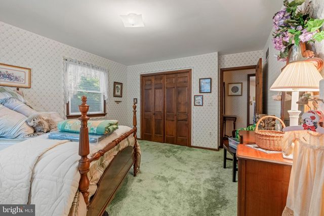 216 HICKORY DALE DR, Dover, DE 19901