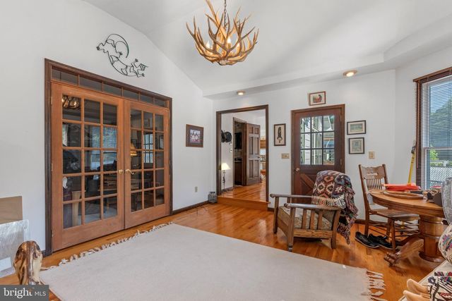 216 HICKORY DALE DR, Dover, DE 19901