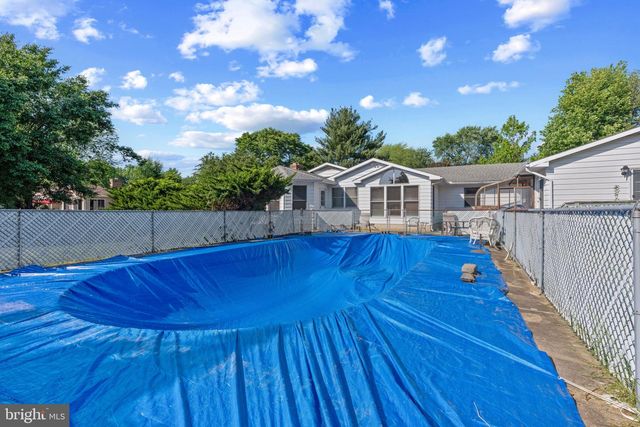 216 HICKORY DALE DR, Dover, DE 19901