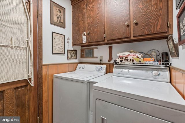 216 HICKORY DALE DR, Dover, DE 19901