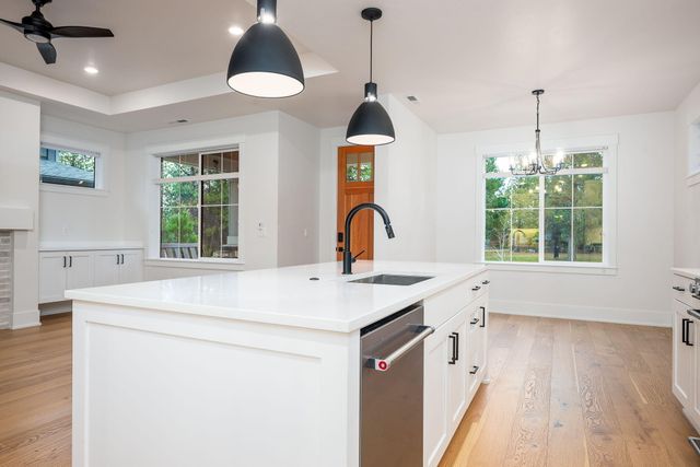 62667 NW McClain Drive, Bend, OR 97703