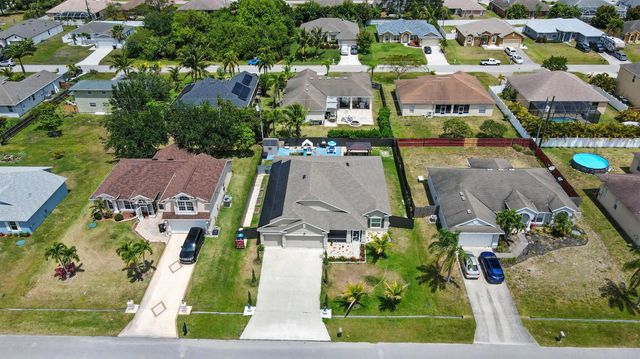 1041 SW Dartmouth Avenue, Port St Lucie, FL 34953