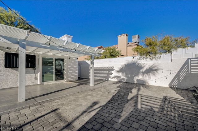 2268 Welsey Manor Drive, Las Vegas, NV 89156