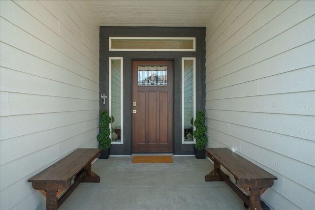 19610 E Ellie Mae Ave, Greenacres, WA 99016