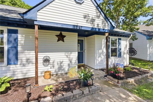 1097 Elloree Ct CT, Virginia Beach, VA 23464