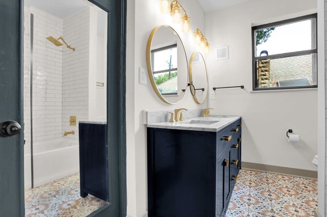 1207 CENTRAL AVE, Memphis, TN 38104