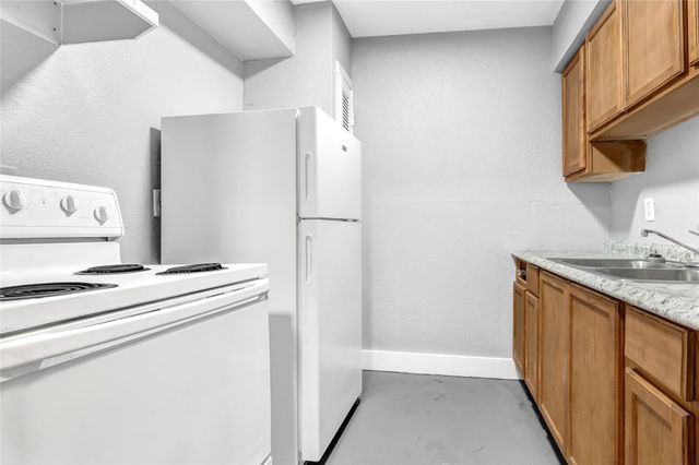 3802 Dabney Street 25, Houston, TX 77026