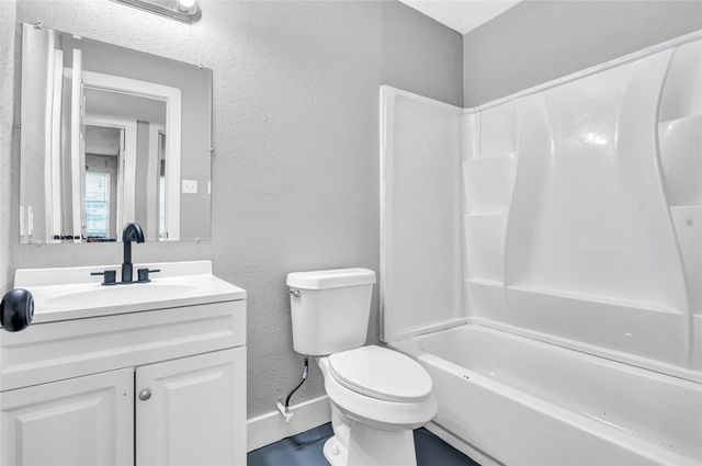 3802 Dabney Street 25, Houston, TX 77026