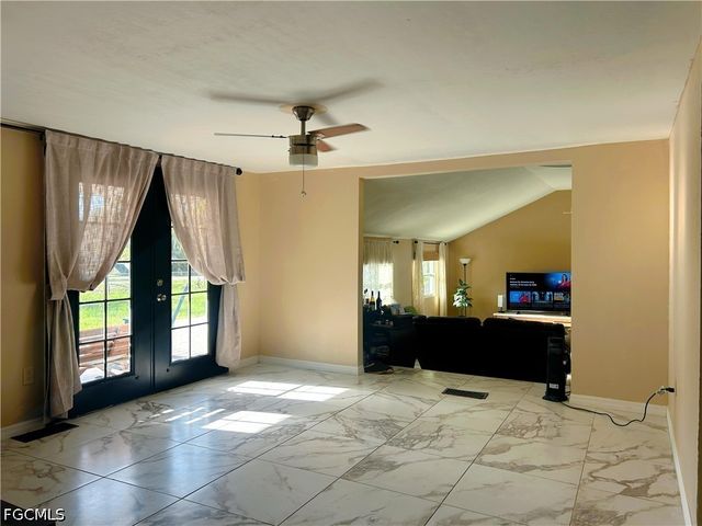 2861 N 2nd ST, North Fort Myers, FL 33917