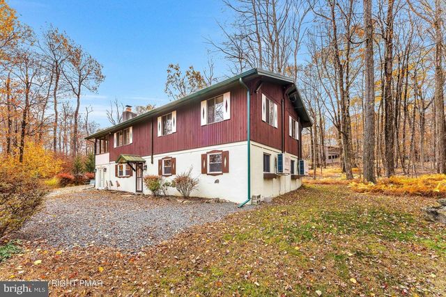1769 STAG RUN, Pocono Lake, PA 18347