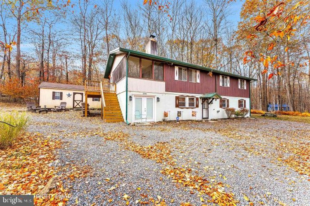 1769 STAG RUN, Pocono Lake, PA 18347