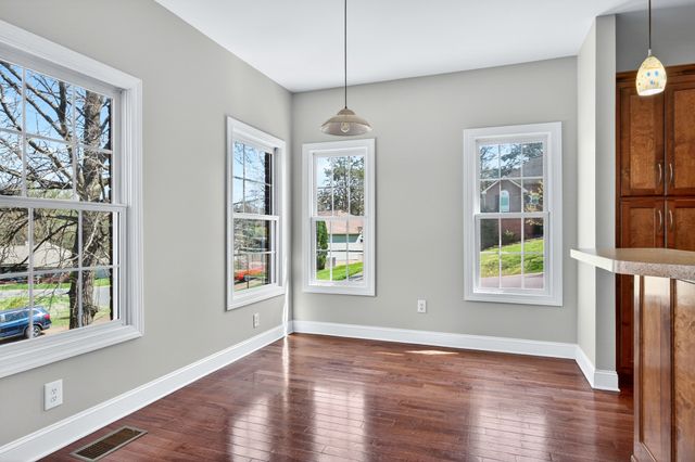 3001 Dunedin Ct, Old Hickory, TN 37138