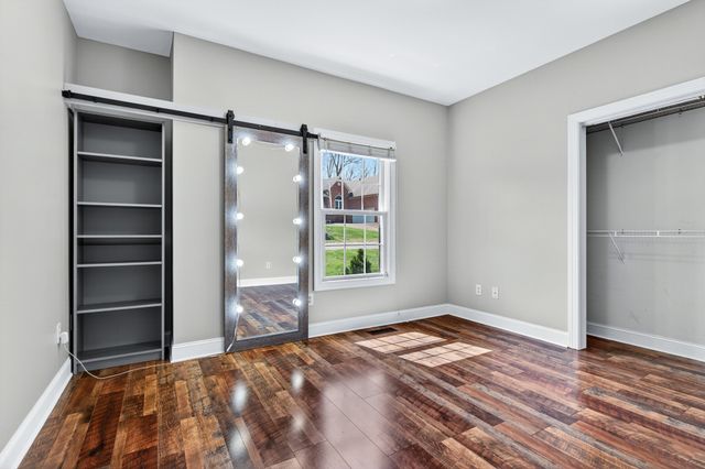 3001 Dunedin Ct, Old Hickory, TN 37138