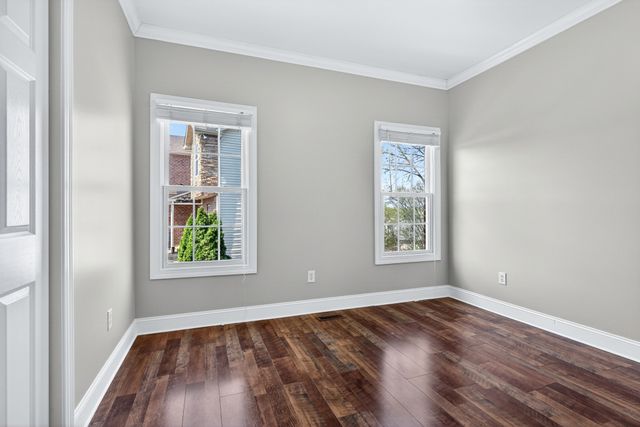 3001 Dunedin Ct, Old Hickory, TN 37138
