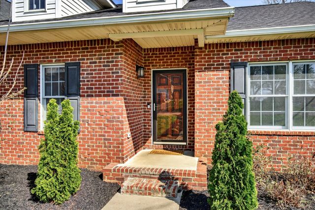 3001 Dunedin Ct, Old Hickory, TN 37138
