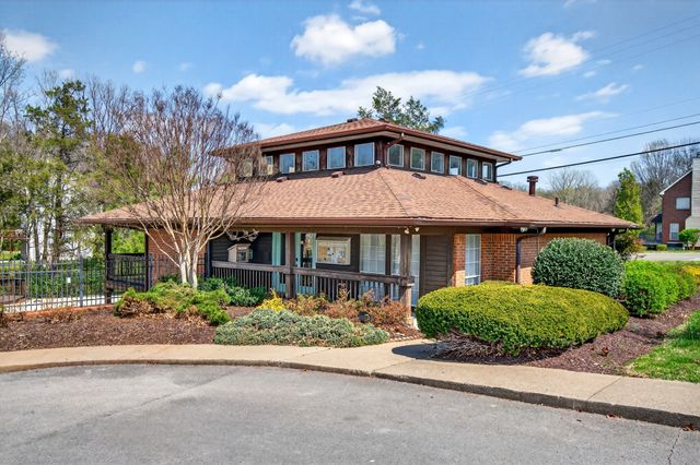 3001 Dunedin Ct, Old Hickory, TN 37138