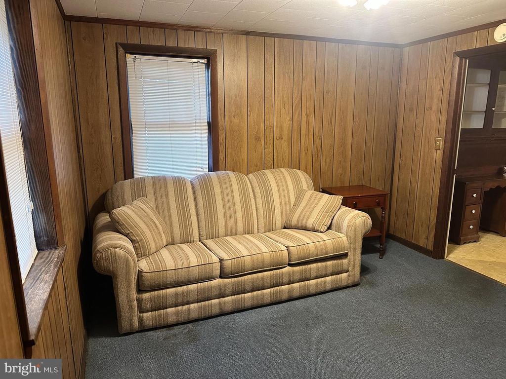 1335 WEST ST, Hampstead, MD 21074