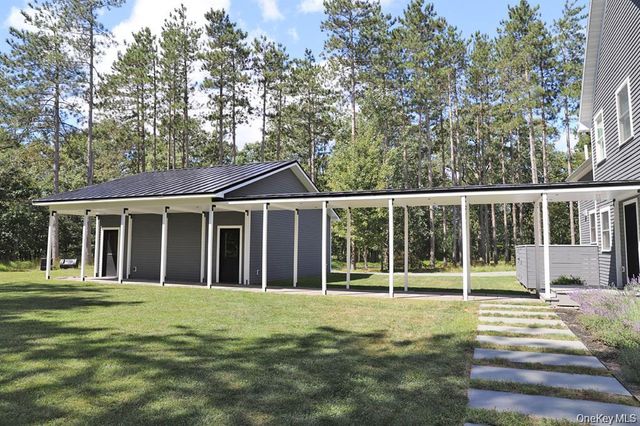 118 Froehlich Drive, Callicoon, NY 12723