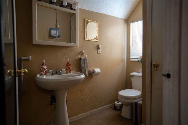 734 N Martin Luther King Jr Boulevard, Lansing, MI 48915