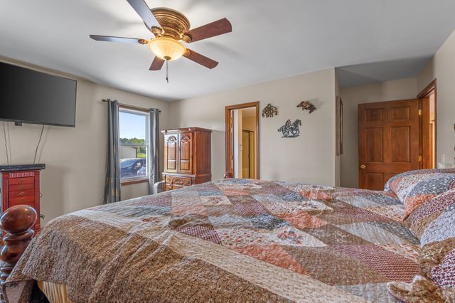 4616 Woodrow Wilson Rd, Springfield, TN 37172