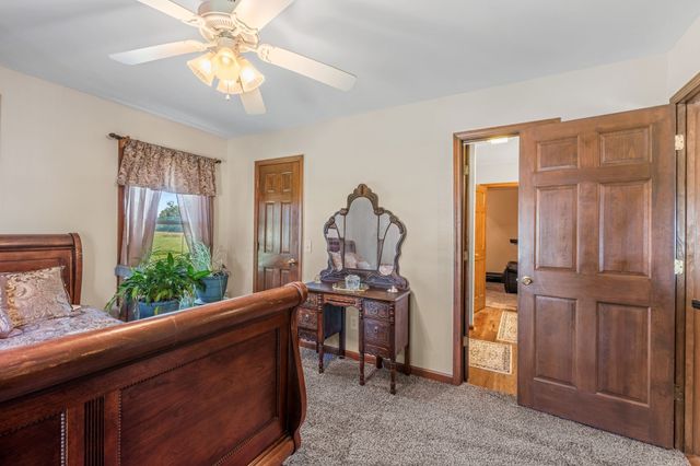 4616 Woodrow Wilson Rd, Springfield, TN 37172