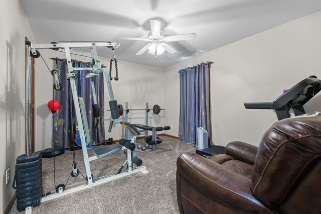 4616 Woodrow Wilson Rd, Springfield, TN 37172