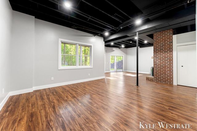2525 Biggs Avenue, Lowell, MI 49331