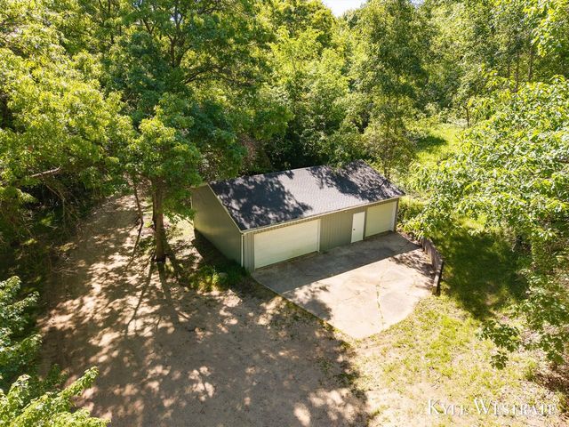 2525 Biggs Avenue, Lowell, MI 49331