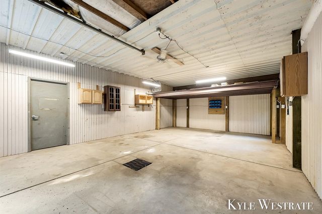 2525 Biggs Avenue, Lowell, MI 49331