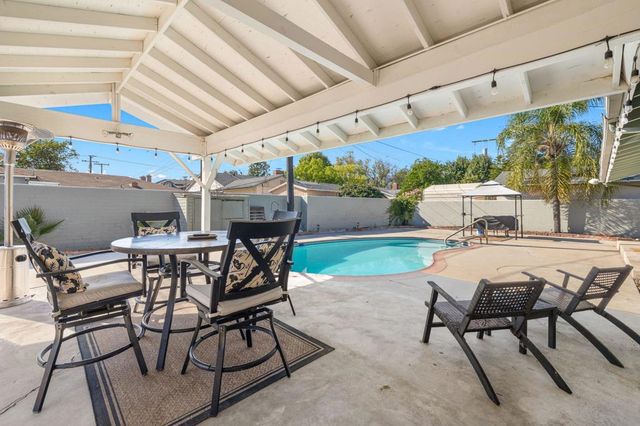 3774 Maywood Court, San Bernardino, CA 92404