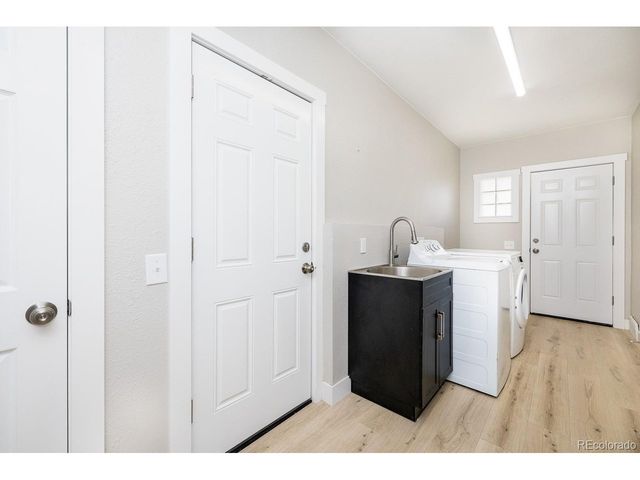 425 G Ave, Limon, CO 80828