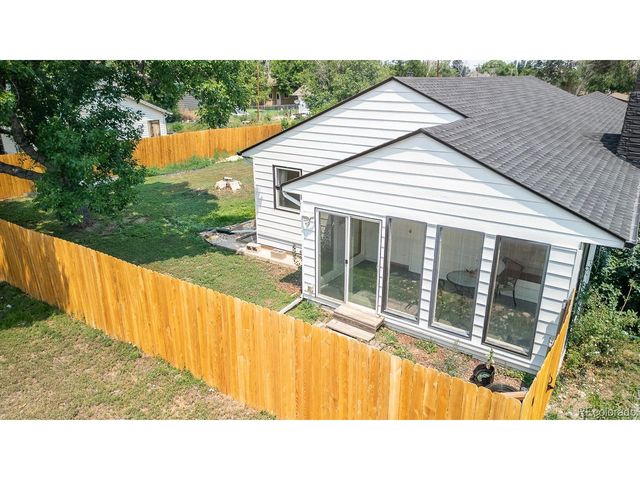 425 G Ave, Limon, CO 80828