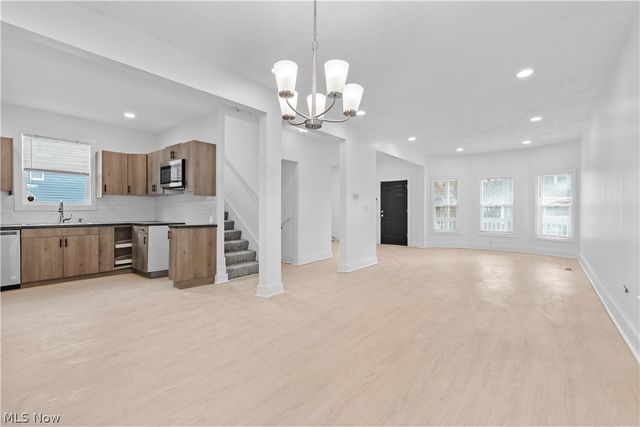 2314 E 95th Street, Cleveland, OH 44106