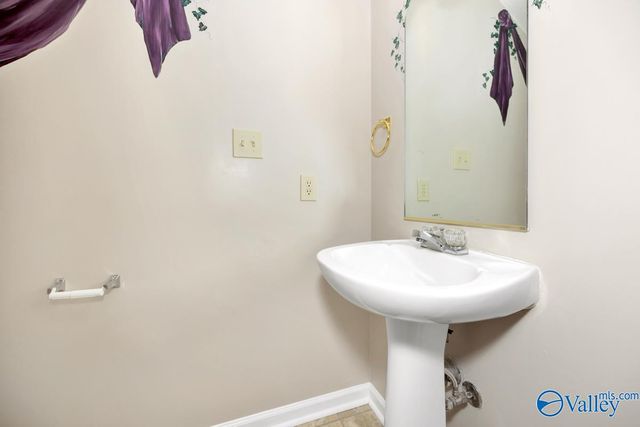 214 Warfe Court, Huntsville, AL 35810