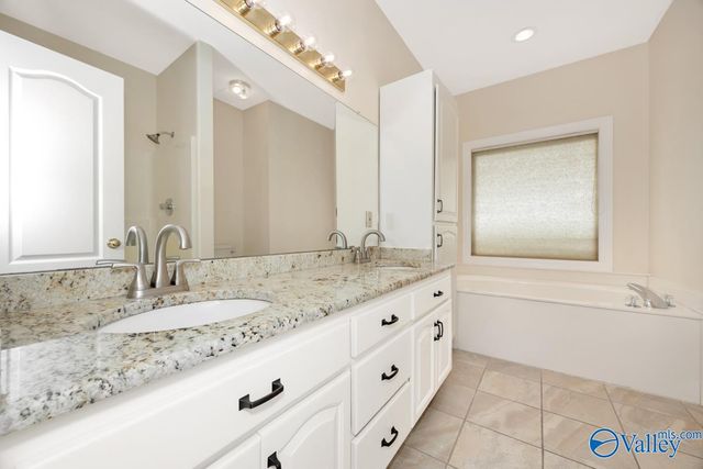 214 Warfe Court, Huntsville, AL 35810