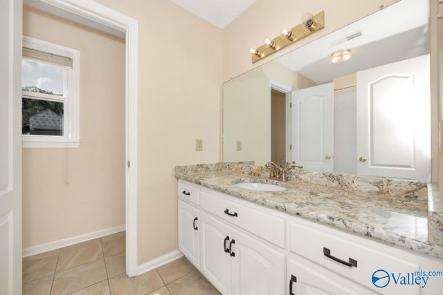 214 Warfe Court, Huntsville, AL 35810