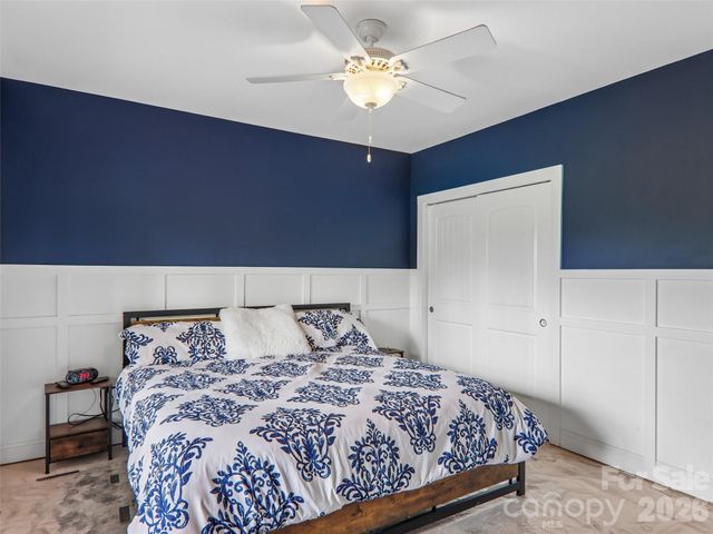 77 Willow Stone Way, Hendersonville, NC 28792