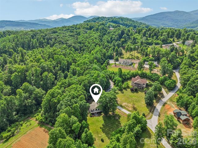 77 Willow Stone Way, Hendersonville, NC 28792
